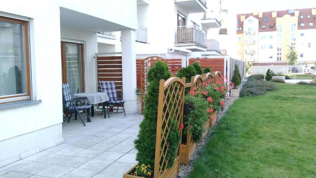 Swinoujscie Platan Patio 2- Berry Apartments Экстерьер фото